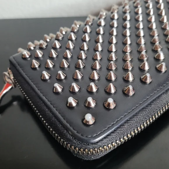 Christian Louboutin Long Wallet Panettone gunmetal/silvery Studs - Picture 6 of 15